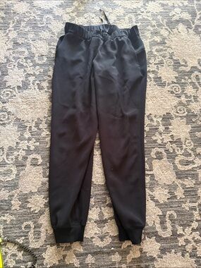 Lululemon joggers size 8